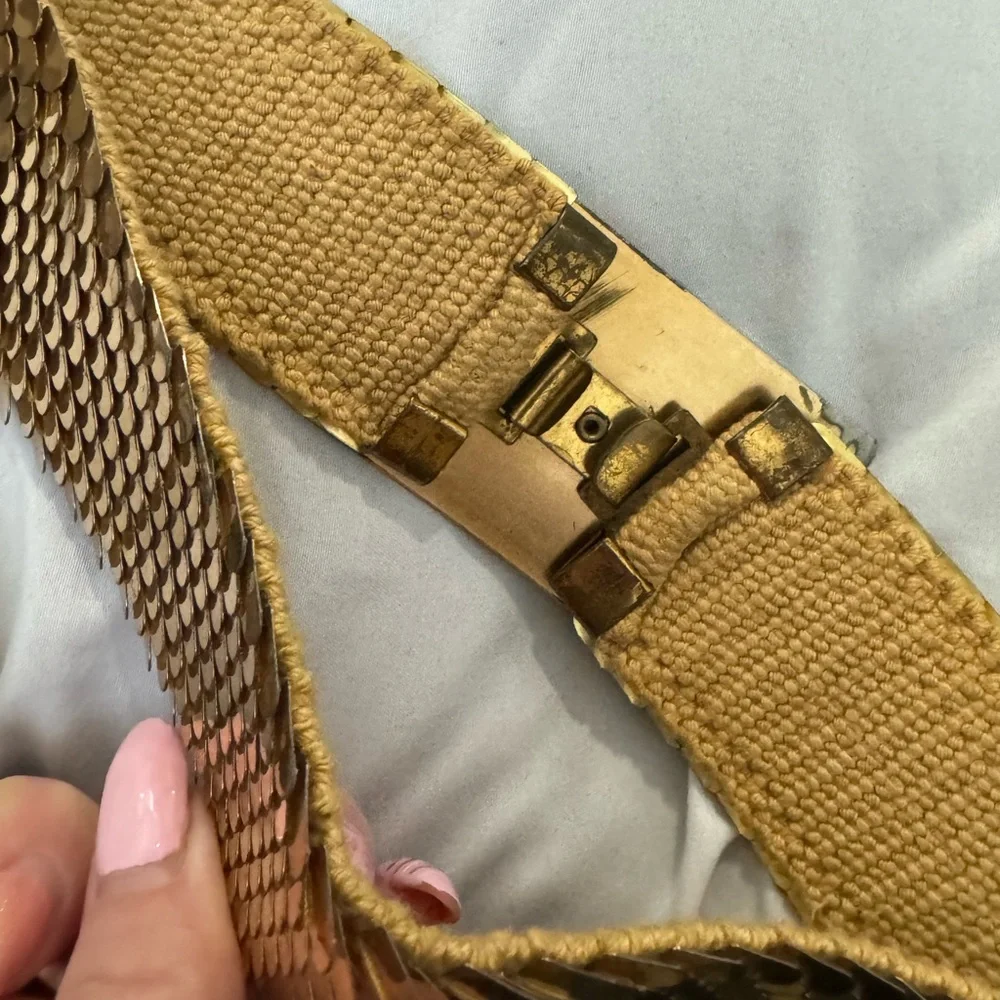 Vintage Gold Fish Scale 70’s Stretch Belt 80’s Kitsch Fun Glamorous - Picture 12 of 12